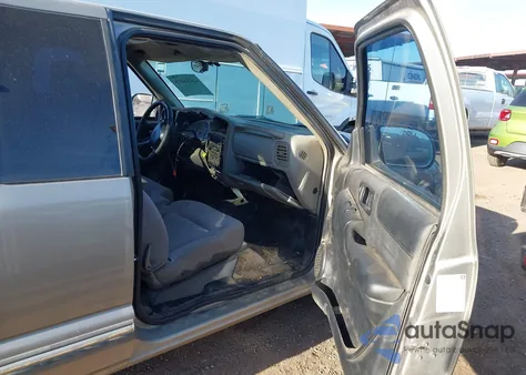 2003 Chevrolet S-10 Ls from USA, damaged, VIN 1GCCS19X038169891